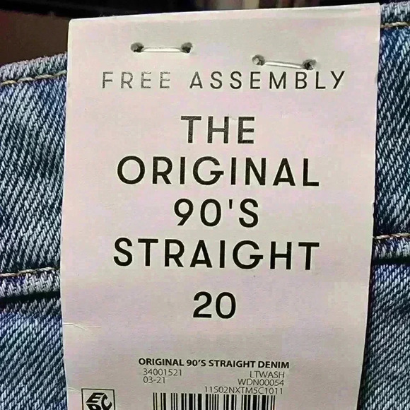Free Assembly Womens Jeans 14, 16, 20 Original 90'S Denim Straight Leg High Rise - Picture 11 of 12